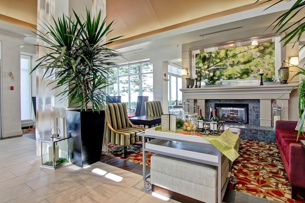 Hilton Garden Inn Calgary Airport Eksteriør bilde