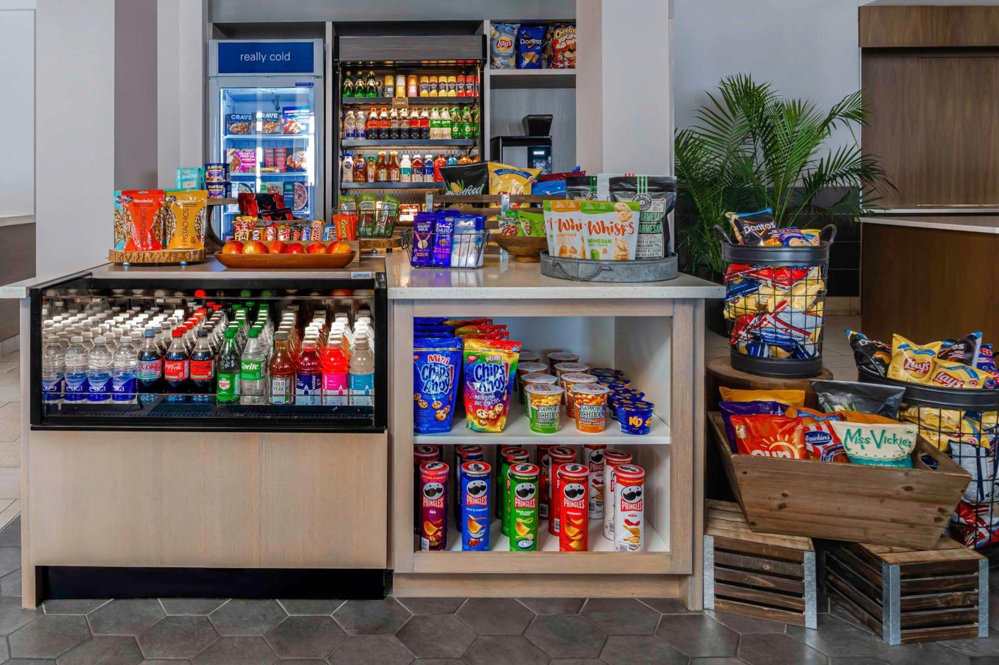 Hilton Garden Inn Calgary Airport Eksteriør bilde